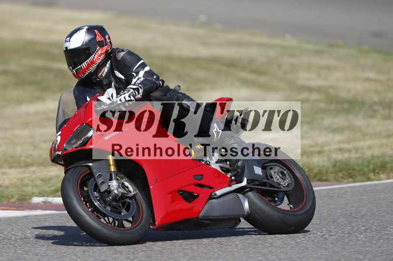 /21 17.06.2026  Ducati Schweiz Track Warmup ADR/Gruppe blau/15